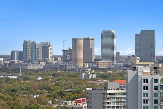 3015 S YSABELLA AVENUE 2402, Tampa, FL 33629