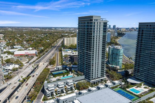 3015 S YSABELLA AVENUE 2402, Tampa, FL 33629