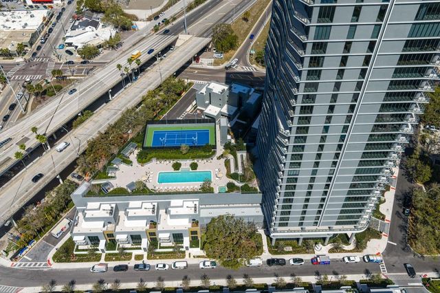 3015 S YSABELLA AVENUE 2402, Tampa, FL 33629