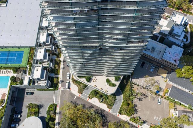 3015 S YSABELLA AVENUE 2402, Tampa, FL 33629