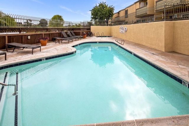 5252 Balboa Arms 231, San Diego, CA 92117