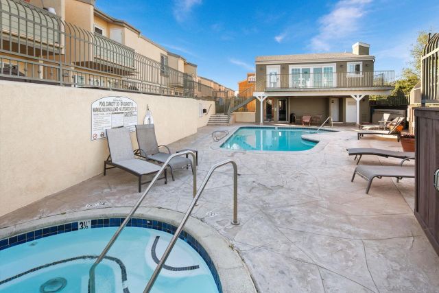 5252 Balboa Arms 231, San Diego, CA 92117