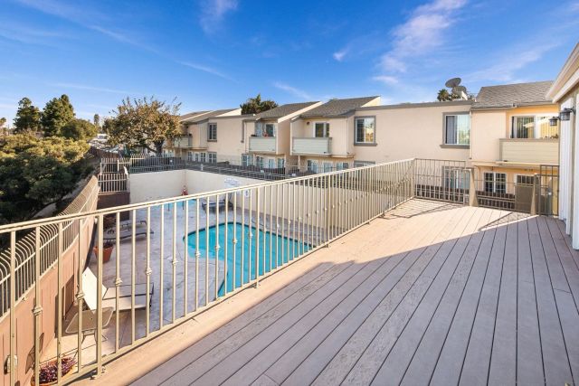 5252 Balboa Arms 231, San Diego, CA 92117