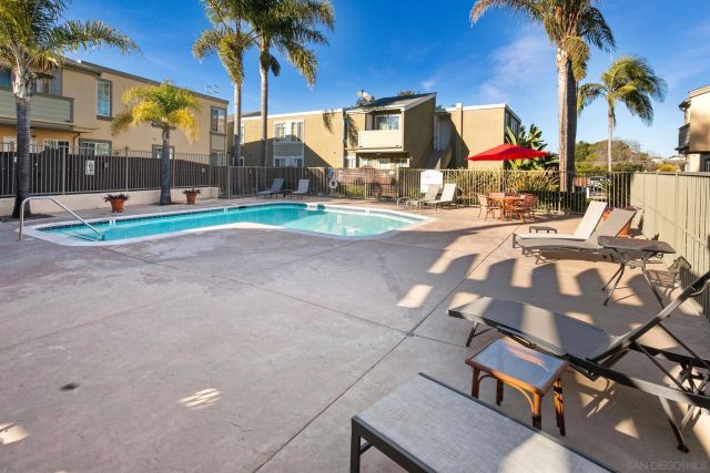5252 Balboa Arms 231, San Diego, CA 92117