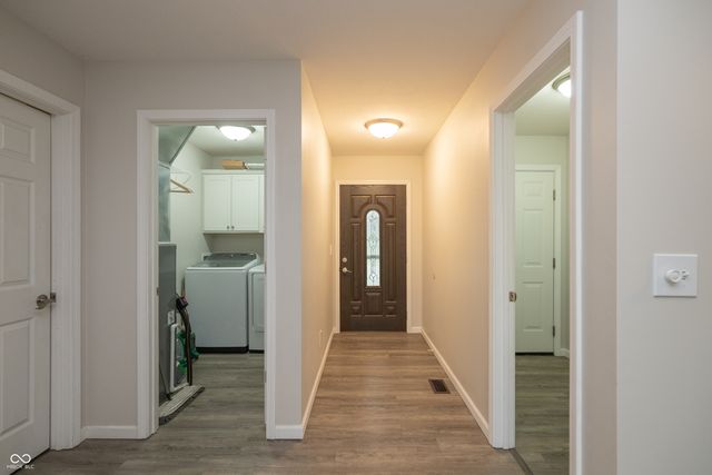 828 Phillips Lane, Seymour, IN 47274