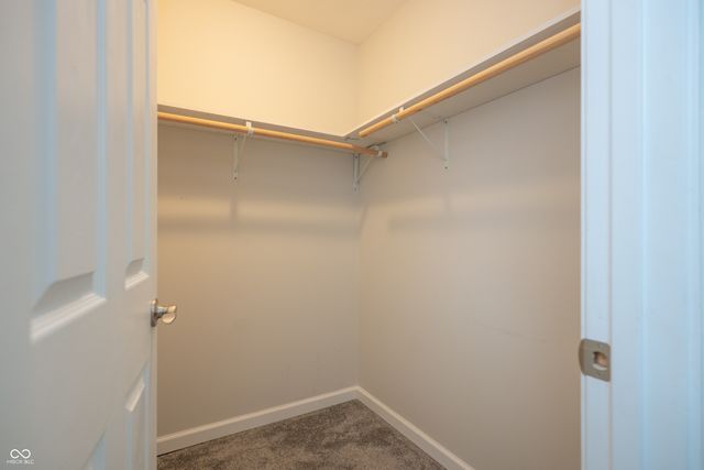 828 Phillips Lane, Seymour, IN 47274