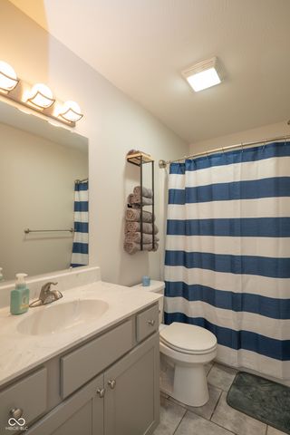 828 Phillips Lane, Seymour, IN 47274