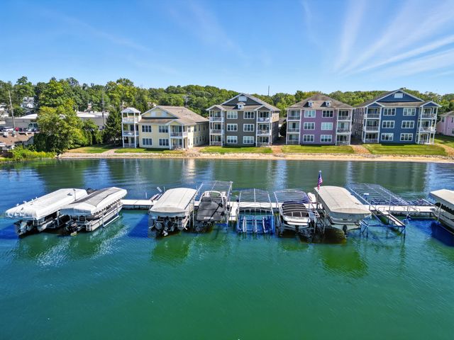 13234 E Lakeshore Drive K-202, Cedar Lake, IN 46303