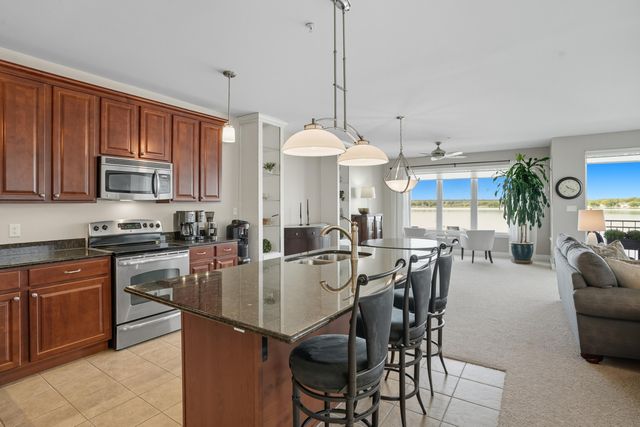 13234 E Lakeshore Drive K-202, Cedar Lake, IN 46303