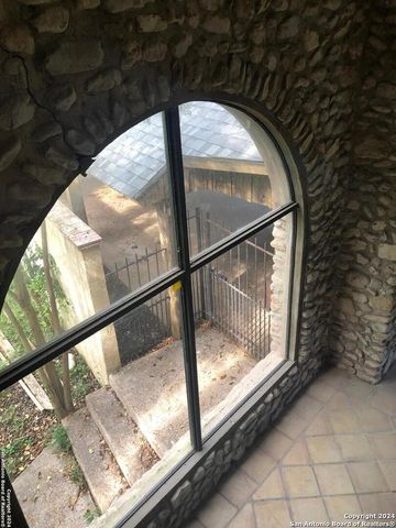 6617 COUNTESS ADRIA ST, Leon Valley, TX 78238