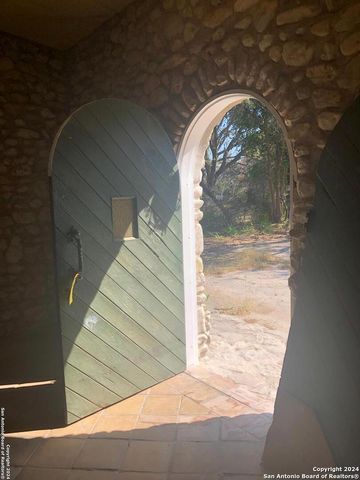 6617 COUNTESS ADRIA ST, Leon Valley, TX 78238