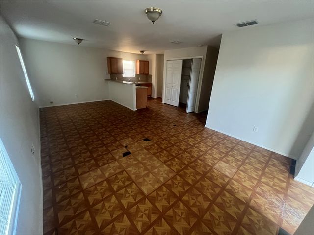 818 Military Dr, Corpus Christi, TX 78418