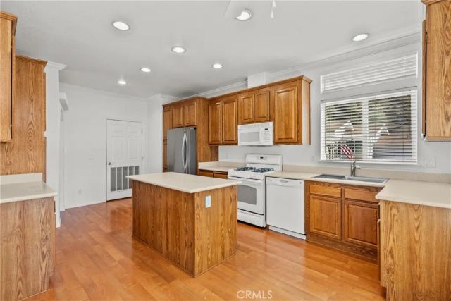 15455 Glenoaks 502, Sylmar, CA 91342