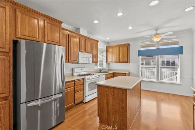 15455 Glenoaks 502, Sylmar, CA 91342