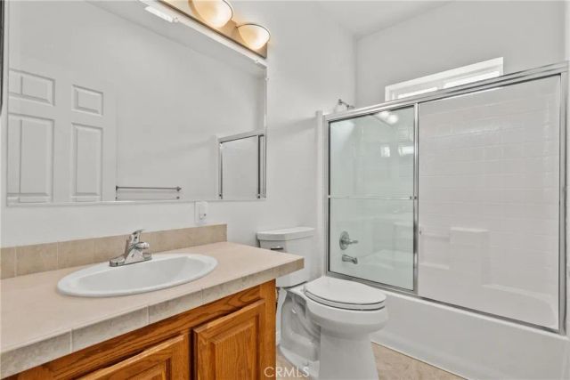 15455 Glenoaks 502, Sylmar, CA 91342