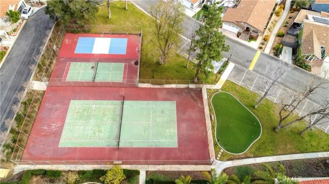 15455 Glenoaks 502, Sylmar, CA 91342