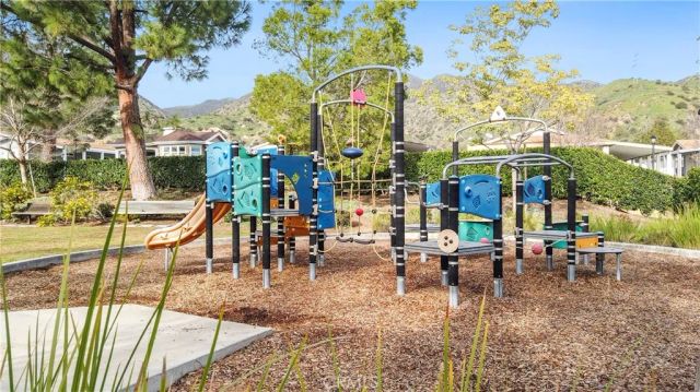 15455 Glenoaks 502, Sylmar, CA 91342