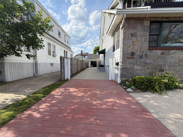 539 E Beech Street, Long Beach, NY 11561