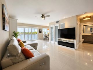 1201 S Riverside Drive 307, Pompano Beach, FL 33062