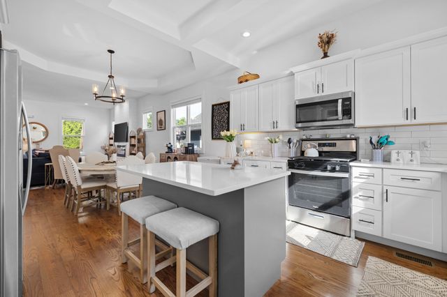 1814 12th Ave, N, Nashville, TN 37208