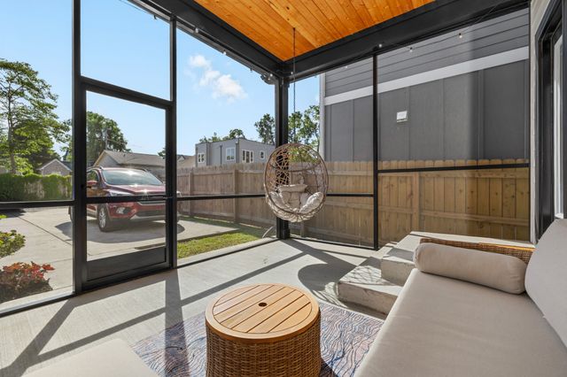 1814 12th Ave, N, Nashville, TN 37208
