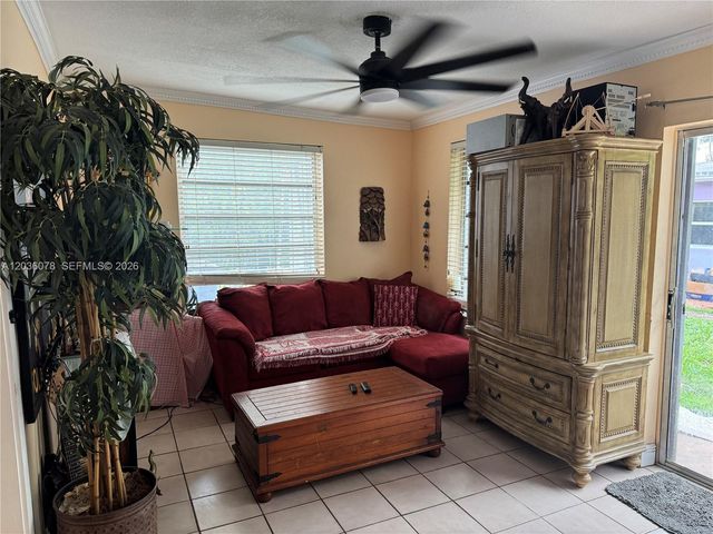 11290 SW 47th Terrace, Miami, FL 33165