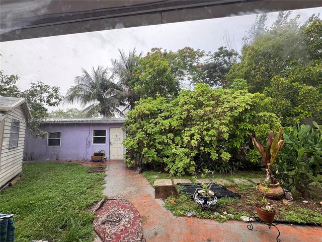 11290 SW 47th Terrace, Miami, FL 33165