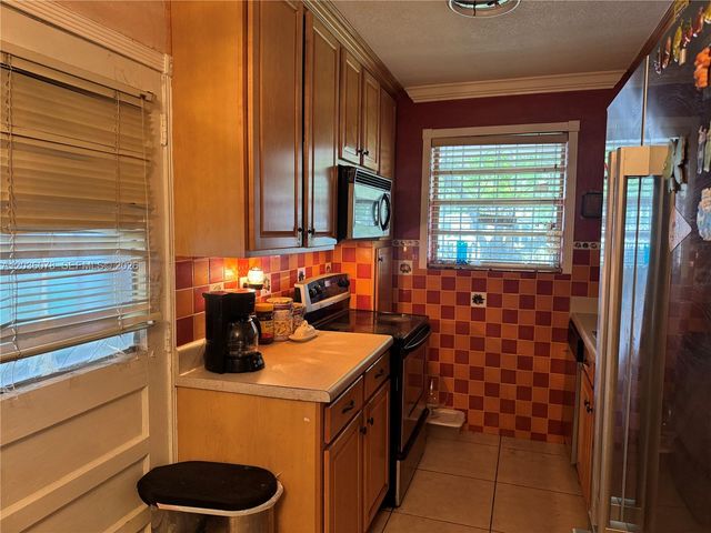 11290 SW 47th Terrace, Miami, FL 33165