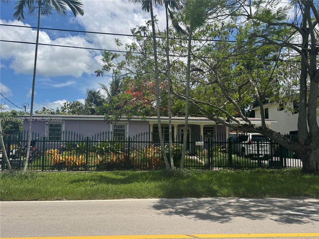 11290 SW 47th Terrace, Miami, FL 33165