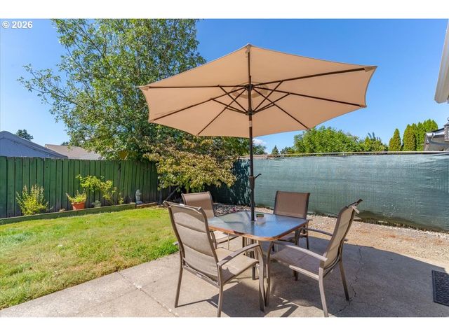 815 N 4TH St, Aumsville, OR 97325