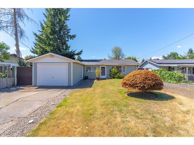815 N 4TH St, Aumsville, OR 97325