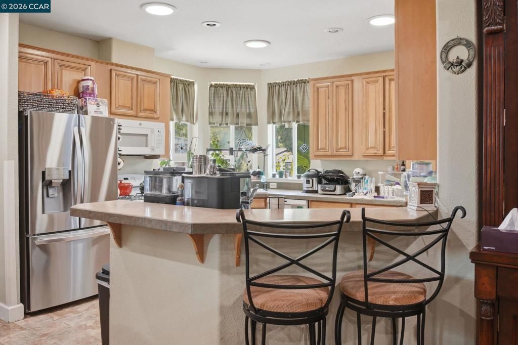 Image 24 of property listing at 37 Terrace Dr, Concord, CA 94518