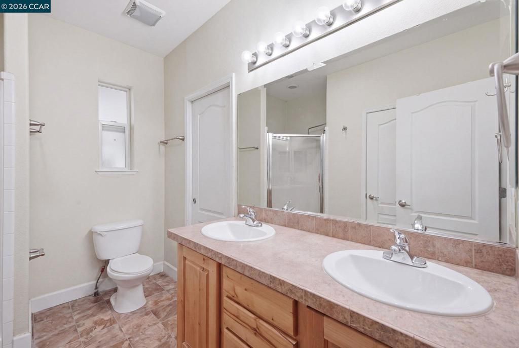 Image 29 of property listing at 37 Terrace Dr, Concord, CA 94518