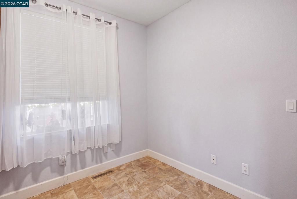 Image 37 of property listing at 37 Terrace Dr, Concord, CA 94518