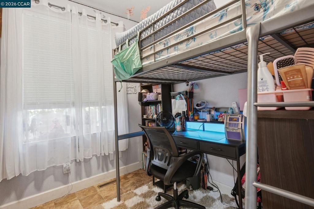 Image 38 of property listing at 37 Terrace Dr, Concord, CA 94518