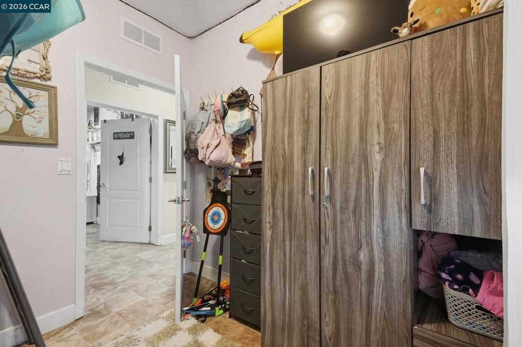 Image 40 of property listing at 37 Terrace Dr, Concord, CA 94518