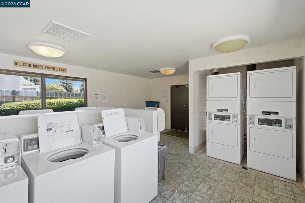 Image 59 of property listing at 37 Terrace Dr, Concord, CA 94518