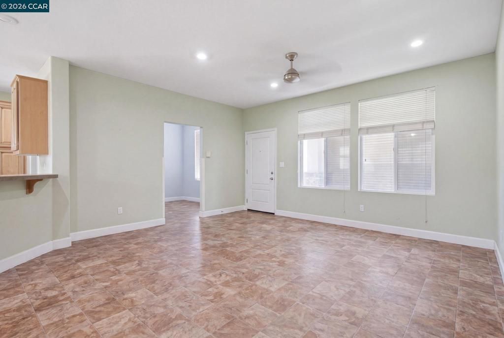 Image 9 of property listing at 37 Terrace Dr, Concord, CA 94518