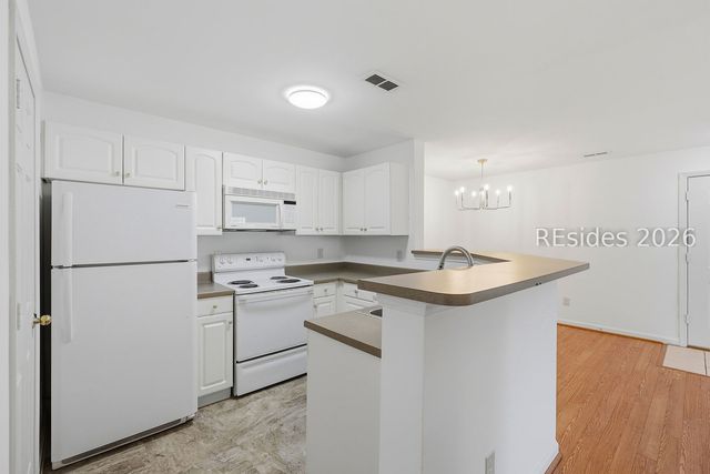 100 Kensington Blvd Apt 924, Bluffton, SC 29910