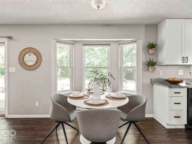 3945 Sunmeadow Circle, Indianapolis, IN 46228