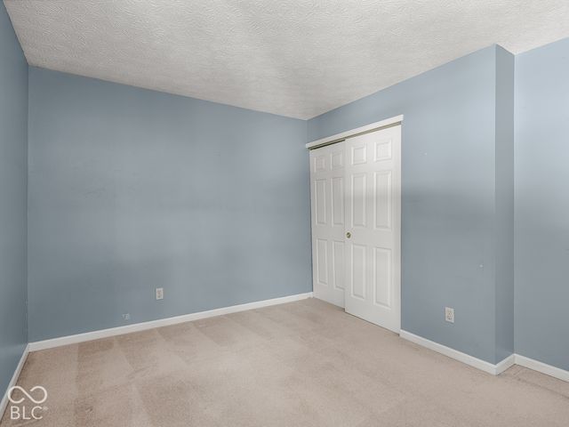 3945 Sunmeadow Circle, Indianapolis, IN 46228