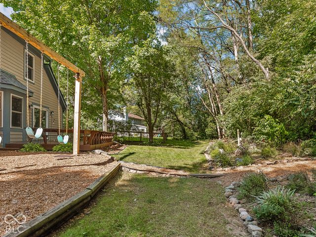 3945 Sunmeadow Circle, Indianapolis, IN 46228
