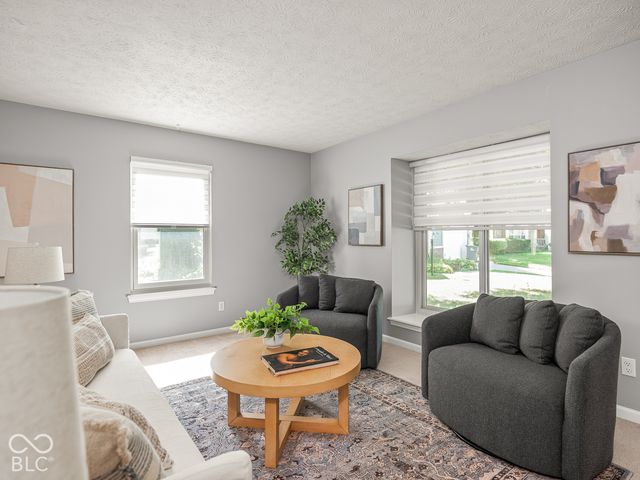 3945 Sunmeadow Circle, Indianapolis, IN 46228