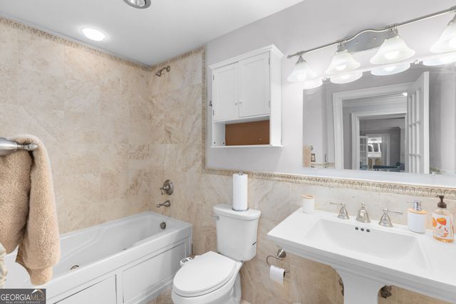 795 Hammond Drive NE 2408, Sandy Springs, GA 30328