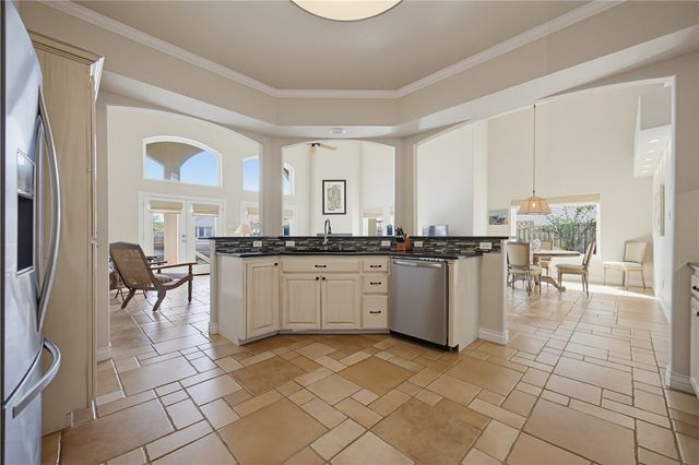 13545 Bullion Ct, Corpus Christi, TX 78418