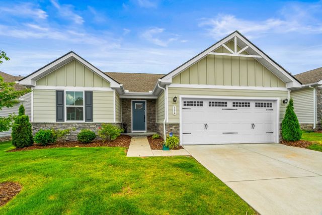 396 Streamview Dr, White House, TN 37188