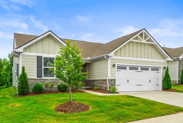 396 Streamview Dr, White House, TN 37188