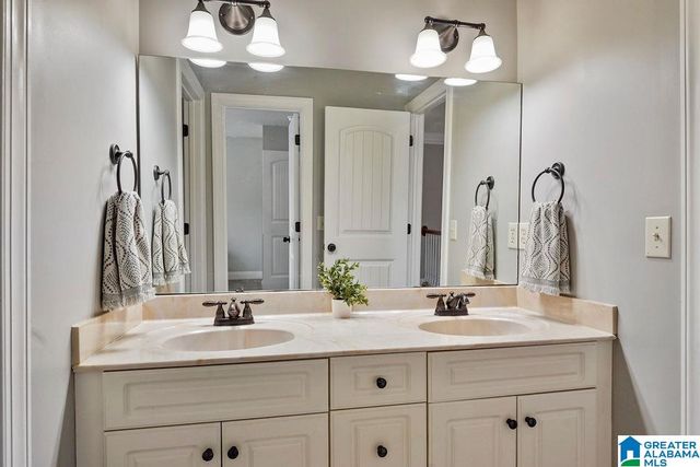 466 HEATHERSAGE ROAD, Maylene, AL 35114