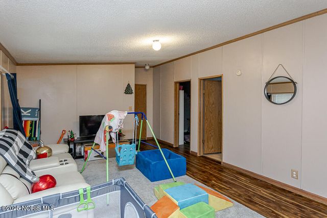 27484 Oregon Road, 65, Perrysburg, OH 43551