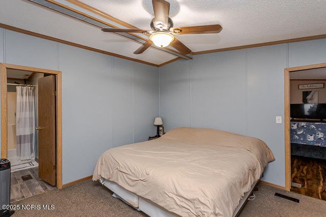 27484 Oregon Road, 65, Perrysburg, OH 43551